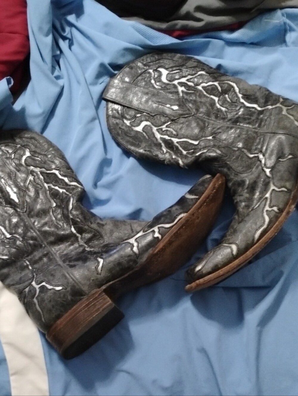Black and White Vein-Pattern Western Cowboy Boots